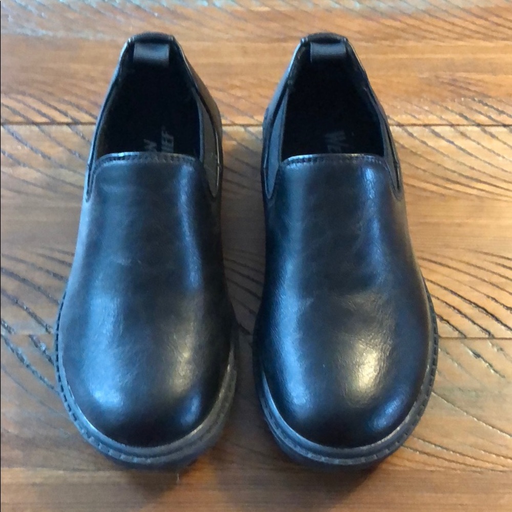 Western chief shoes never worn